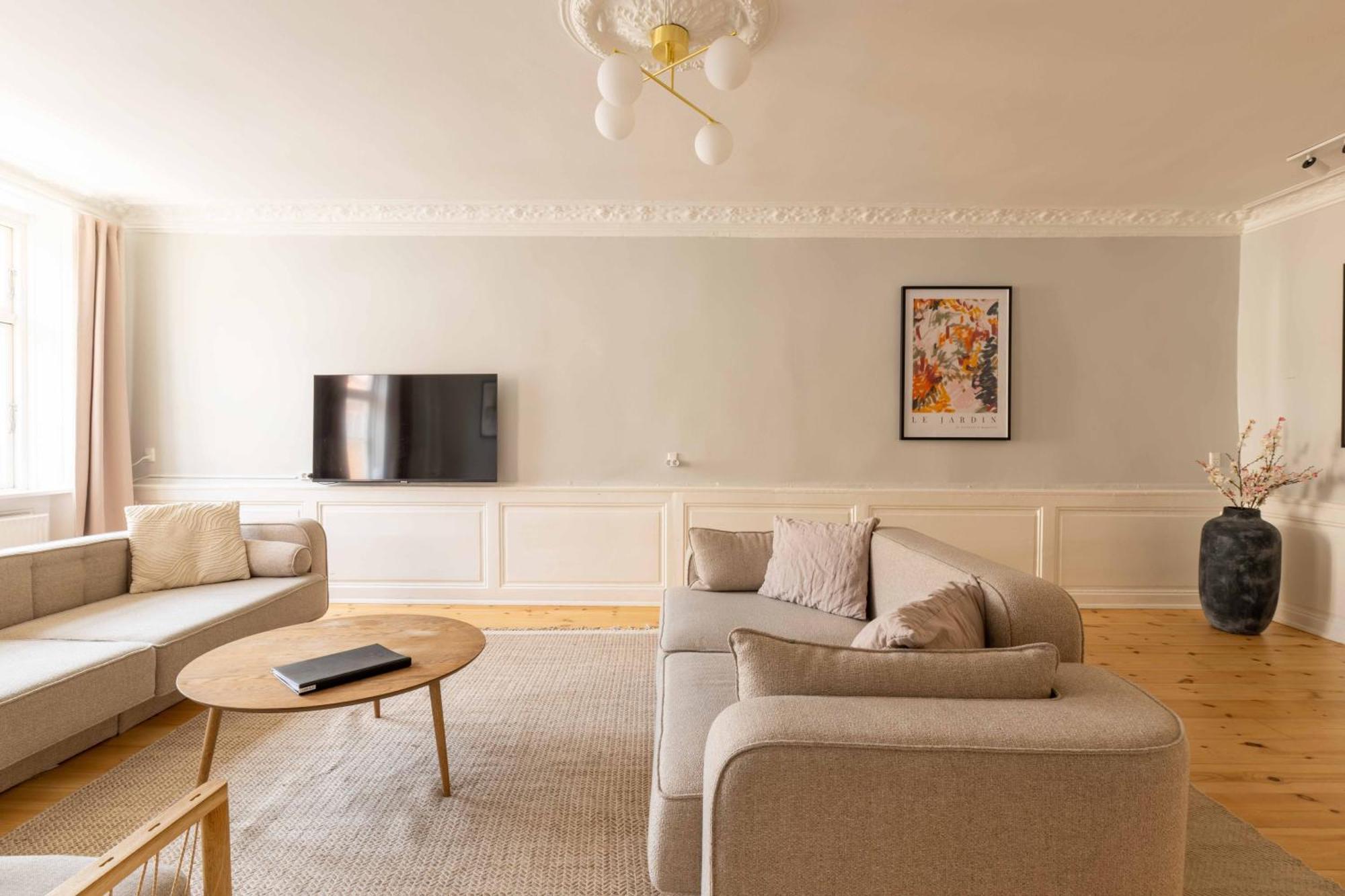Big 4 Bedroom Apartment With Bathtub By Cph City Hall Square Kopenhagen Buitenkant foto