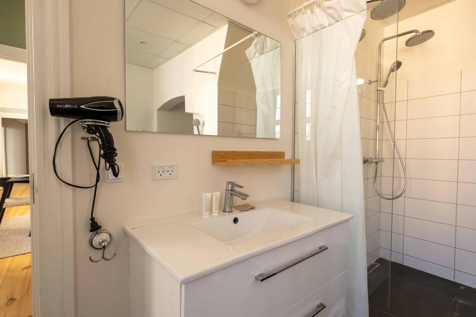Big 4 Bedroom Apartment With Bathtub By Cph City Hall Square Kopenhagen Buitenkant foto